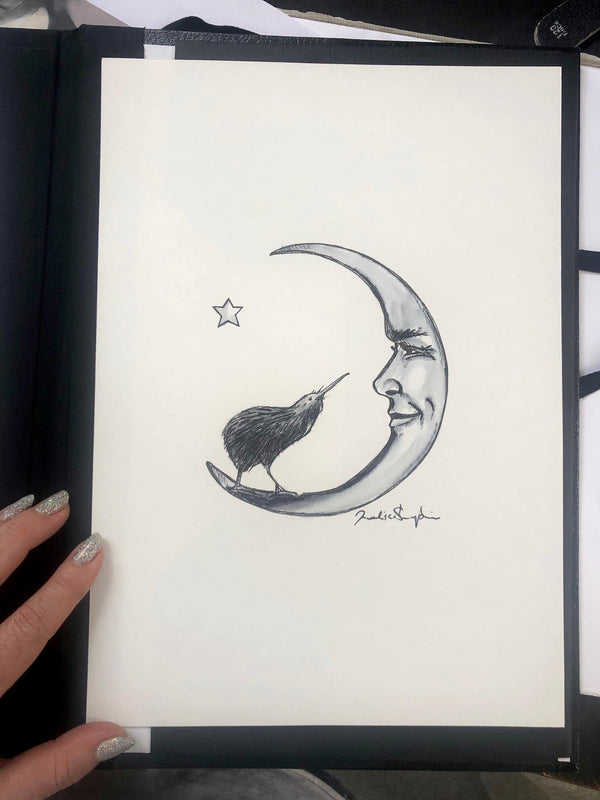 Kiwi and the moon - Melissa Sharplin